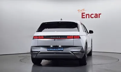 Hyundai Ioniq5 2022, 130430 км, за 16459.56 USD