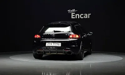 Volkswagen Scirocco 2013, 109178 км, за 8952.76 USD