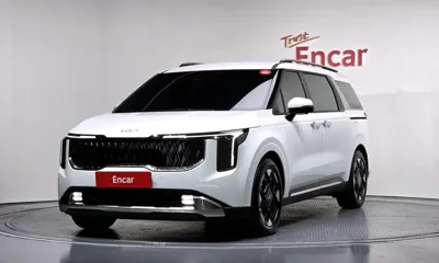 Kia Canival · 2025 год