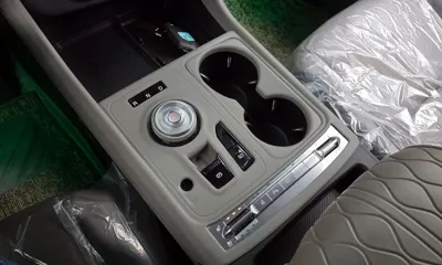 Kia Canival 2025, 15261 км, за 27295.46 USD - фото 9