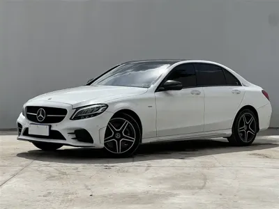 Mercedes-Benz C-Class · 2021 год