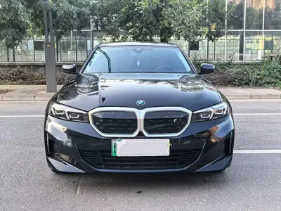 BMW i3 2023, 74000 км, за 15714.82 USD