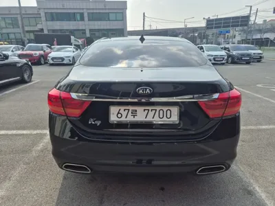 Kia K9 2014, 65115 км, за 7476.7 USD