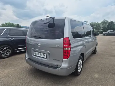 Hyundai Starex 2014, 236664 км, за 2537.08 USD
