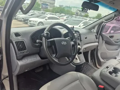 Hyundai Starex 2014, 236664 км, за 2537.08 USD - фото 11