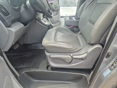 Hyundai Starex 2014, 236664 км, за 2537.08 USD - фото 16