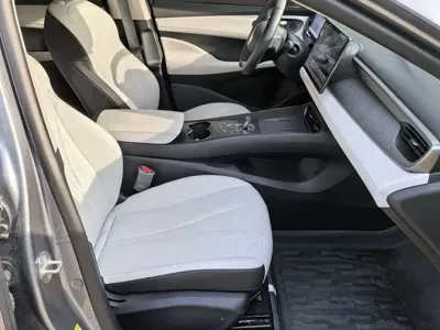 BYD Seal 05 DM-i 2025, 6000 км, за 10859.12 USD
