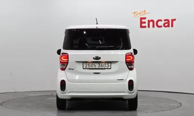 Kia Ray 2021, 123176 км, за 4729.37 USD