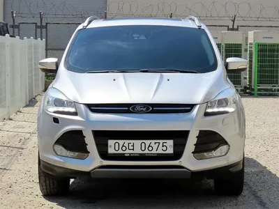 Ford Kuga 2016, 111314 км, за 4493.06 USD