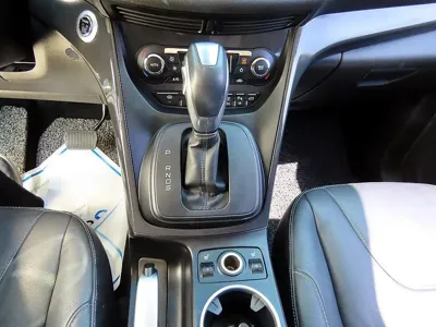 Ford Kuga 2016, 111314 км, за 4485.47 USD - фото 10