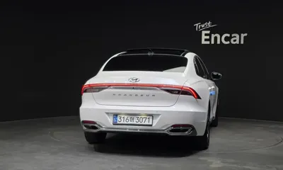 Hyundai Grandeur 2023, 99018 км, за 164.11 USD