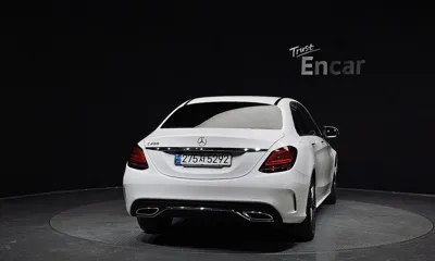 Mercedes-Benz C-Class 2021, 51495 км, за 21990.29 USD