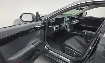 Hyundai Grandeur 2025, 15537 км, за 23127.05 USD - фото 10