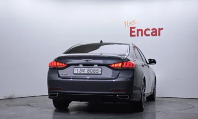 Hyundai Genesis 2015, 106590 км, за 9382.23 USD