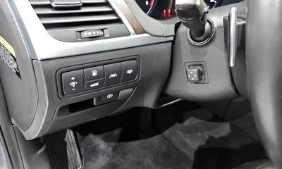 Hyundai Genesis 2015, 106590 км, за 9382.23 USD - фото 18