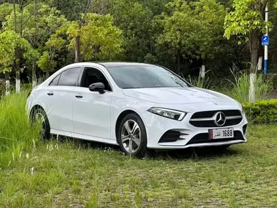 Mercedes-Benz A-Class · 2019 год