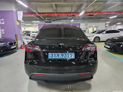 Tesla Model Y 2023, 52000 км, за 25713.93 USD