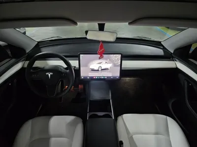 Tesla Model Y 2023, 52000 км, за 25713.93 USD - фото 6