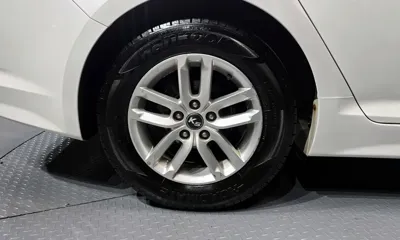 Kia K5 2011, 108824 км, за 3237.53 USD