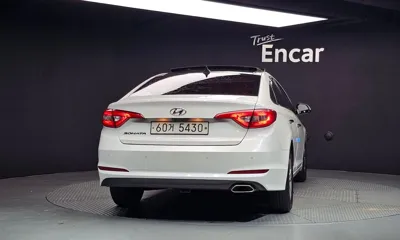 Hyundai Sonata 2015, 219719 км, за 3603.78 USD