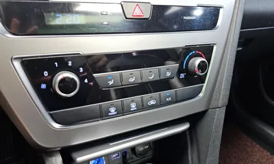 Hyundai Sonata 2015, 219719 км, за 3603.78 USD - фото 15