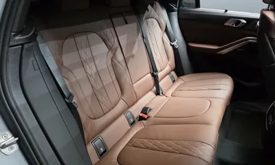 BMW X6 2025, 7904 км, за 88551.92 USD - фото 11