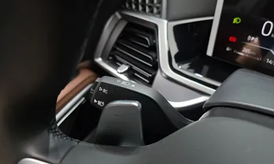 BMW X6 2025, 7904 км, за 88551.92 USD - фото 20