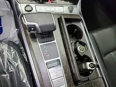 Audi A6 2021, 45535 км, за 24412.31 USD - фото 8
