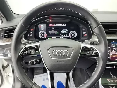 Audi A6 2021, 45535 км, за 24412.31 USD - фото 9