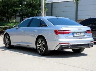 Audi A6 2023, 56266 км, за 21327.29 USD