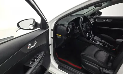 Kia K3 2019, 137061 км, за 6426.41 USD - фото 10