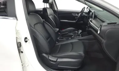 Kia K3 2019, 137061 км, за 6426.41 USD - фото 12
