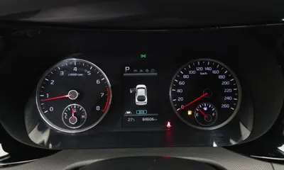 Kia K5 2023, 84606 км, за 12012.6 USD - фото 8