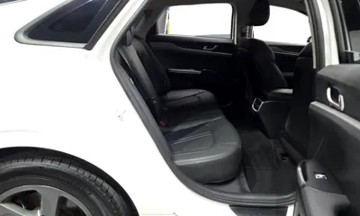 Kia K5 2023, 84606 км, за 12012.6 USD - фото 12