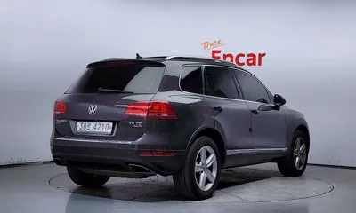 Volkswagen Touareg 2013, 89193 км, за 9035.95 USD - фото 2