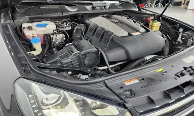 Volkswagen Touareg 2013, 89193 км, за 9035.95 USD - фото 6