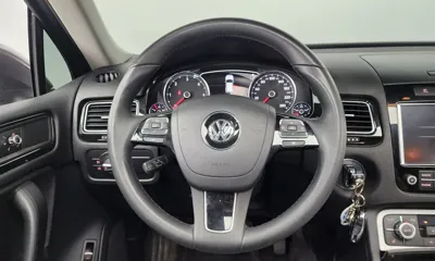 Volkswagen Touareg 2013, 89193 км, за 9035.95 USD - фото 13