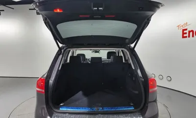 Volkswagen Touareg 2013, 89193 км, за 9035.95 USD - фото 20