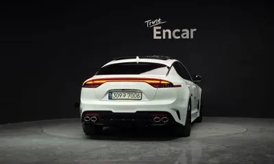 Kia Stinger 2022, 54893 км, за 15426.02 USD