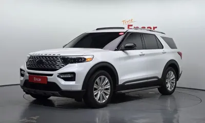 Ford Explorer · 2020 год