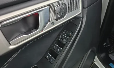 Ford Explorer 2020, 44298 км, за 17386.2 USD - фото 29