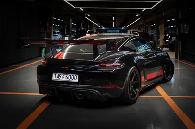 Porsche 718 2020, 15000 км, за 108310.36 USD