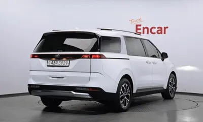 Kia Canival 2021, 98070 км, за 13529.34 USD