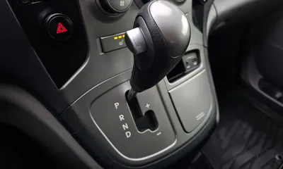 Hyundai Starex 2015, 136423 км, за 5204.27 USD - фото 9