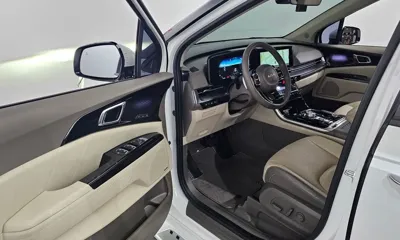 Kia Canival 2023, 75469 км, за 25732.91 USD - фото 10