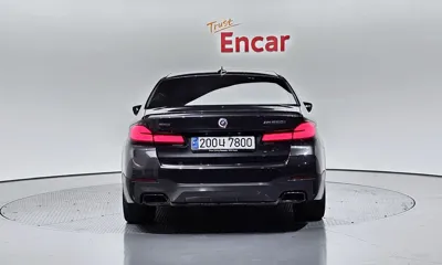 BMW 5-Series 2021, 81035 км, за 33046.33 USD
