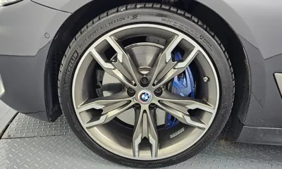 BMW 5-Series 2021, 81035 км, за 33046.33 USD