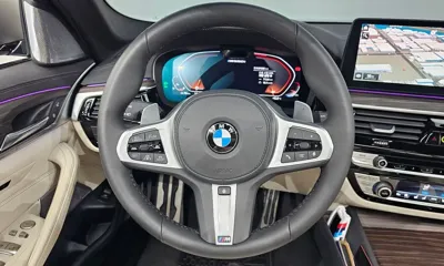 BMW 5-Series 2021, 81035 км, за 33046.33 USD - фото 13