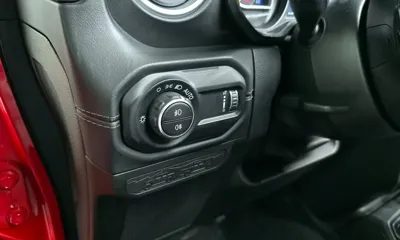 Jeep Wrangler 2024, 9172 км, за 39976.37 USD - фото 14
