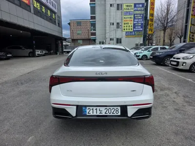 Kia K5 2024, 53631 км, за 18786.97 USD